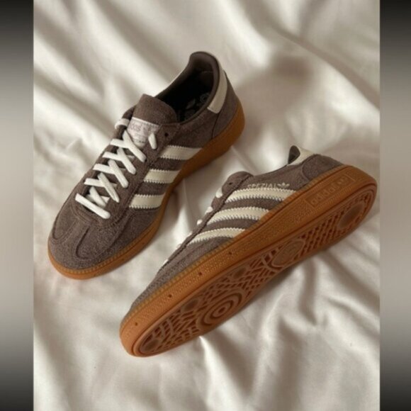 NWT Women's Adidas Handball Spezial Shoes Brown White - Picture 6 of 8